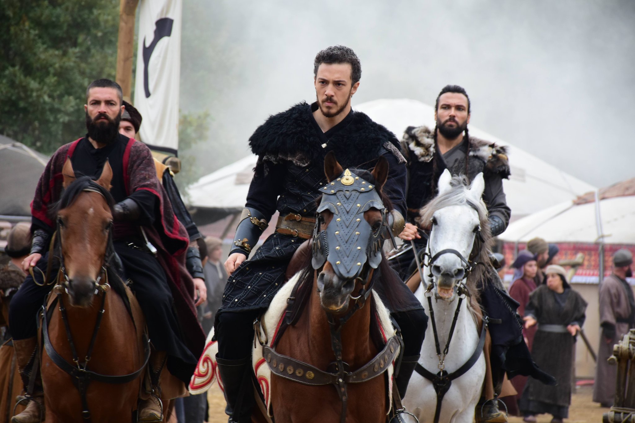 Велики селжуки. Эртугрул альпарслан. Алпарслан великие сельджуки. Велики селжуки. Великие сельджуки альпарслан 2021.