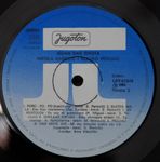 [Slika: 110231244_jpg4.jpg]