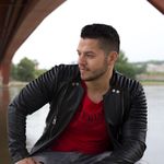 [Slika: 111151057_Glumica.jpg]