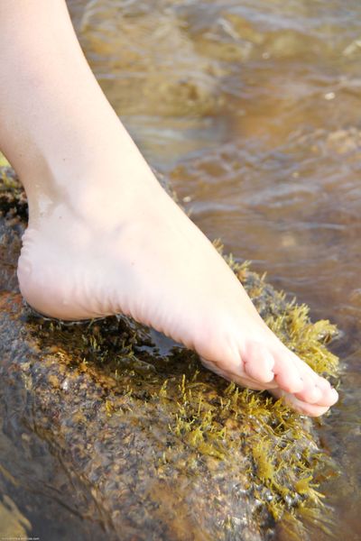 [Image: 127757059_0044.jpg]