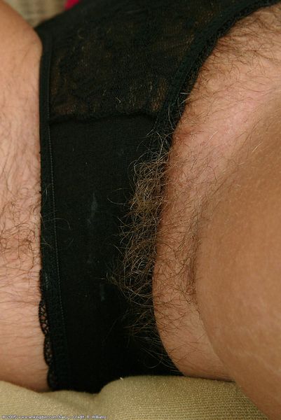 [Image: 127955788_0024.jpg]
