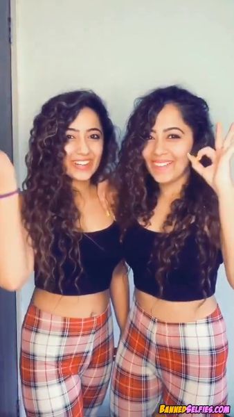 Catherine – Hot Tiktok Selfie