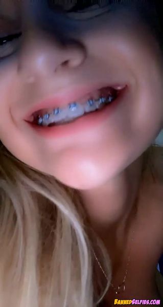 Mina – Shy Hot Nude Tease Young Girl On Instagram