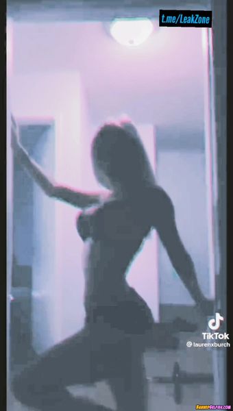 Braelyn – Hot Nude Selfie Tease 18 Years Old On Instagram