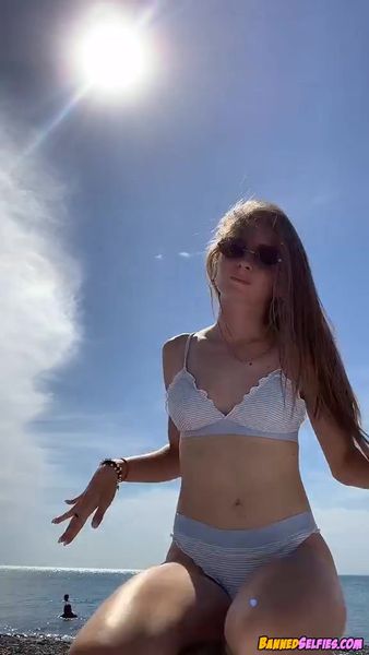 Lizeth – Shy Highschool Teen Strips And Shows