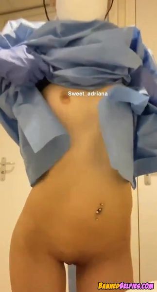 Maren – Banned Tease Shy Babe On Instagram