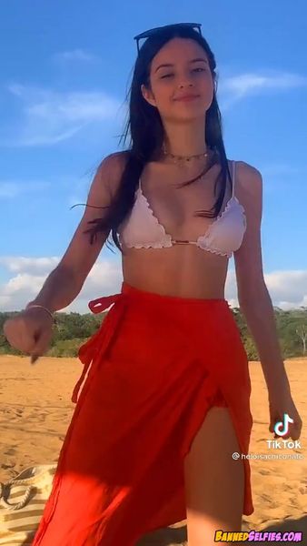 Marlie – Teen Perfect Body Selfie Show On Tiktok