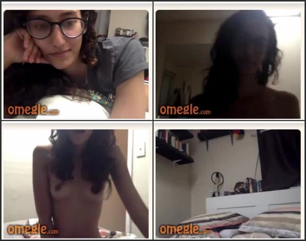19 Years Old Omegle Teen Shows Tits