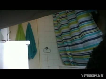 Young Petite Teen Showers Vbalkd